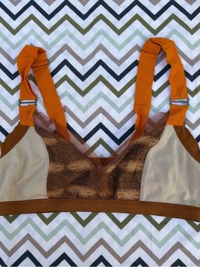 Wireless Two-Tone Brown & Tan Bralette with Orange Straps